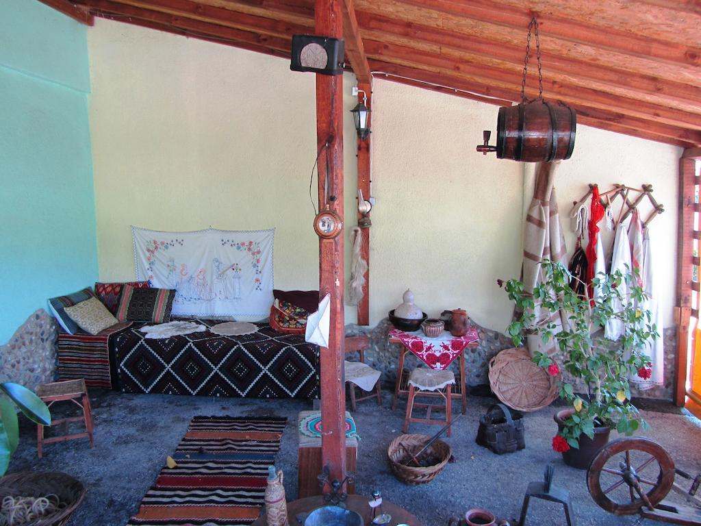 Guest House Edelvais Dve Mogili Kültér fotó